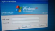 admin log in screen after xp boots.jpg
